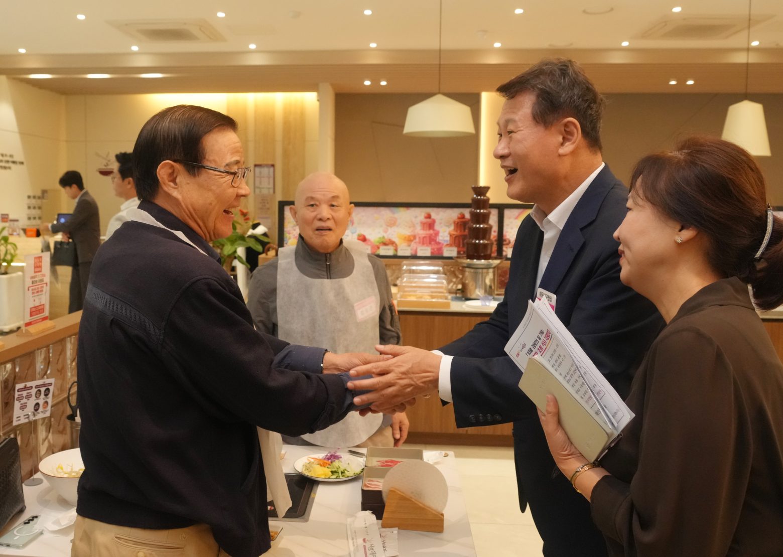 261020-경로의 달 기념 경로당 회장 초청 식사 지원(샤브애작)2차