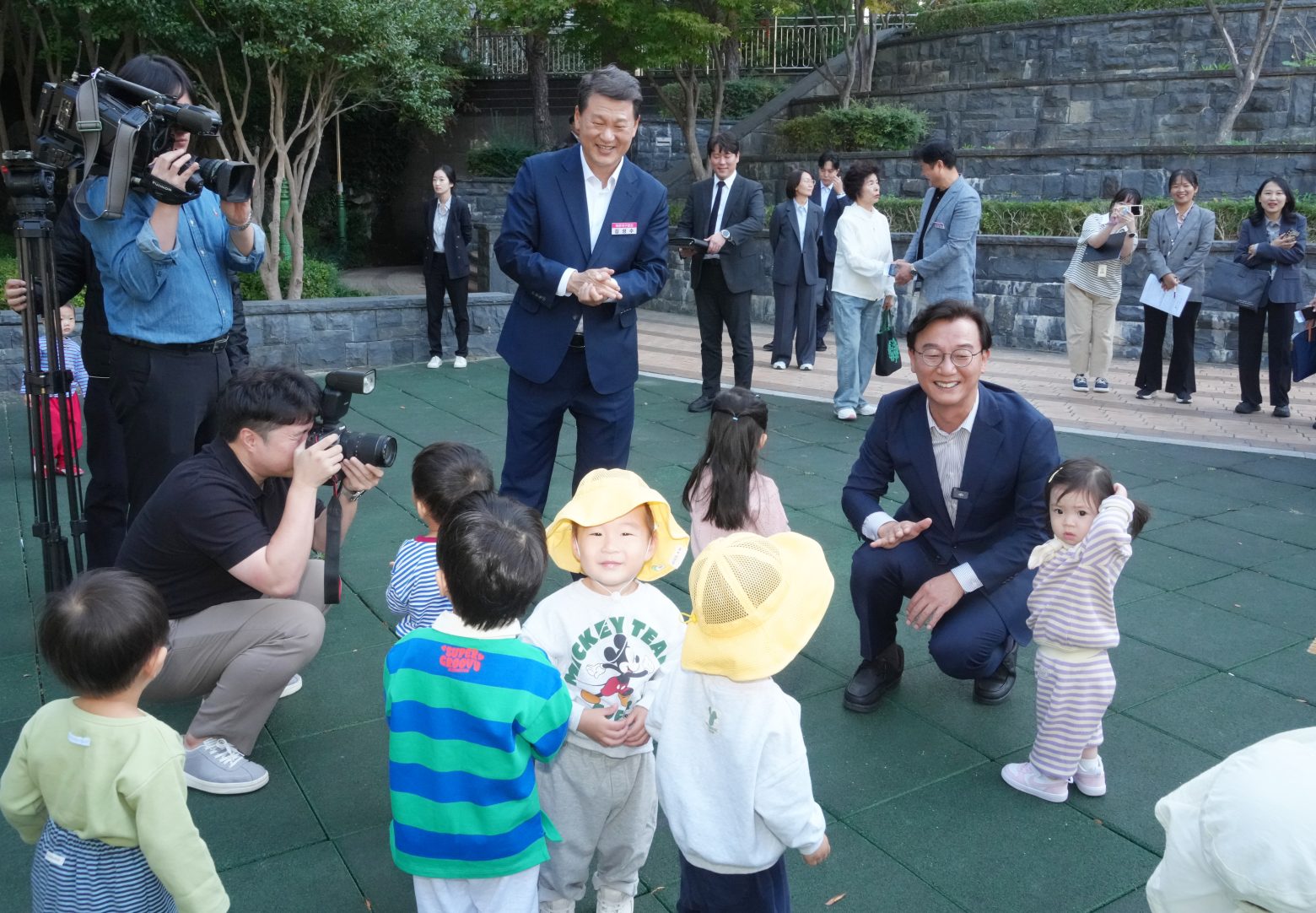 261015-부산시장 현장방문 '부산 구석구석, 시민 일상을 바꾸다'