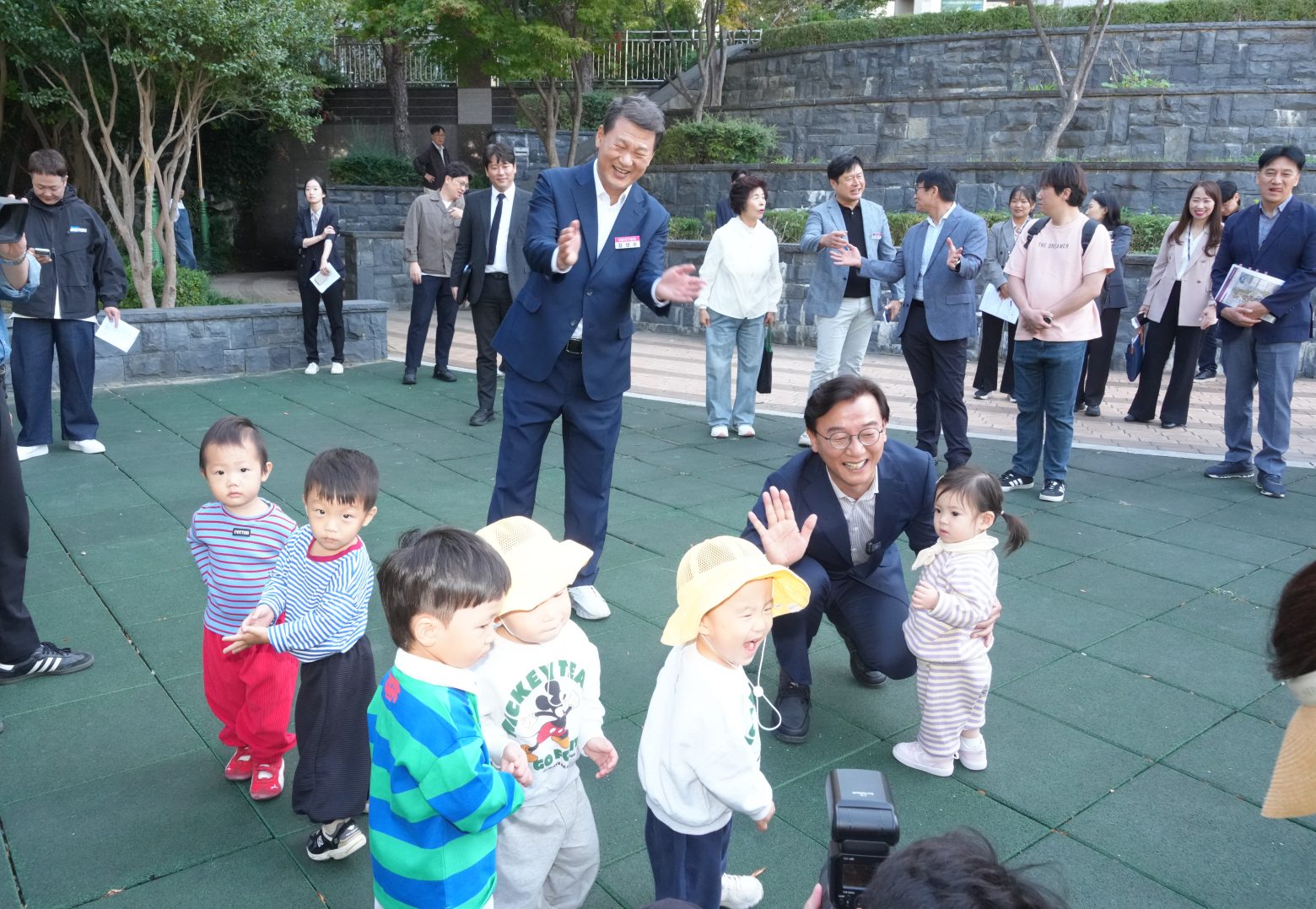 261015-부산시장 현장방문 '부산 구석구석, 시민 일상을 바꾸다'